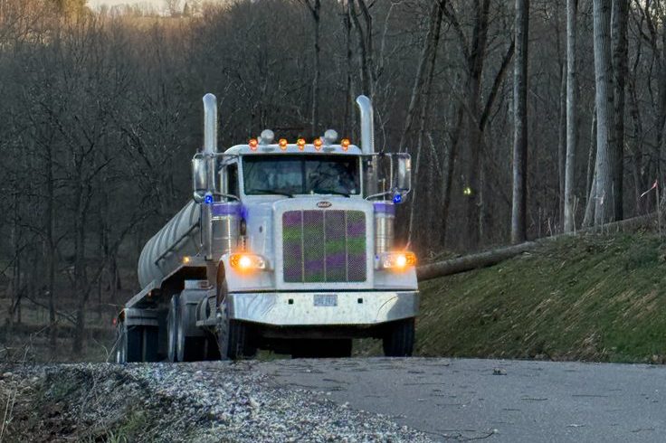 Galbraith tractor-trailer vacuum tanker
